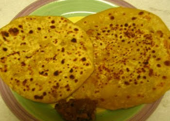 Mooli Aur Palak Ka Paratha